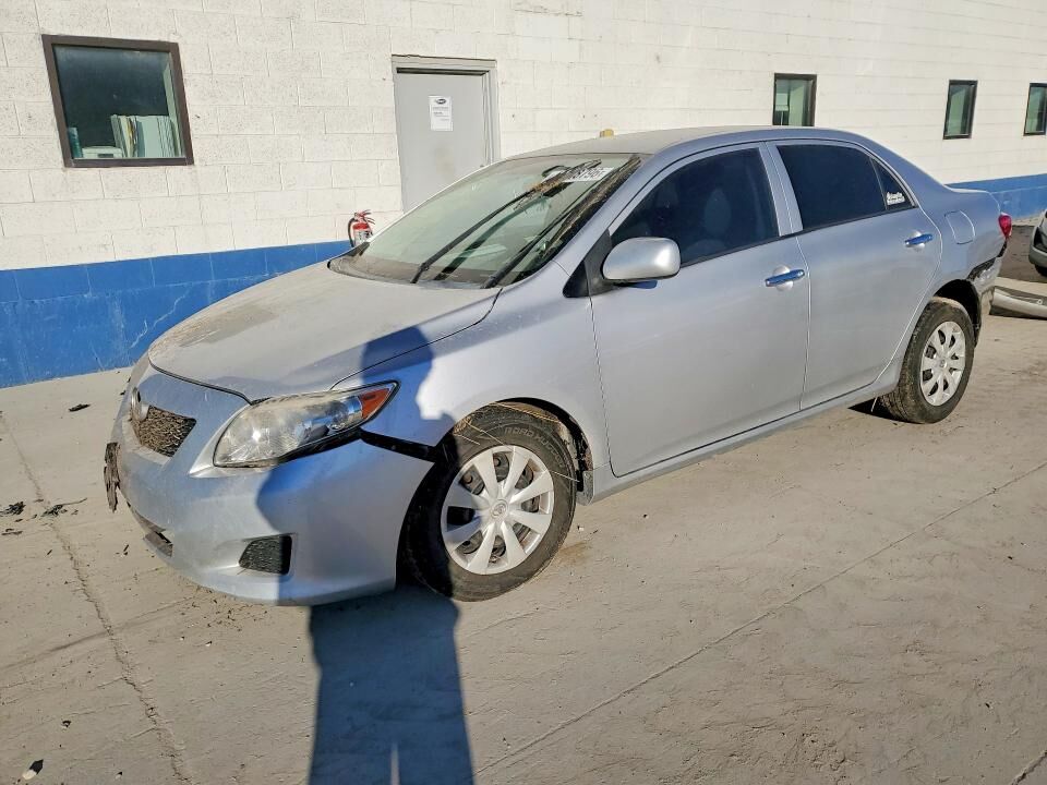 2010 TOYOTA Corolla