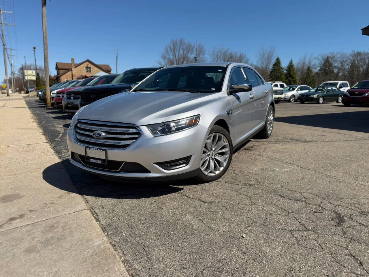 2016 FORD Taurus