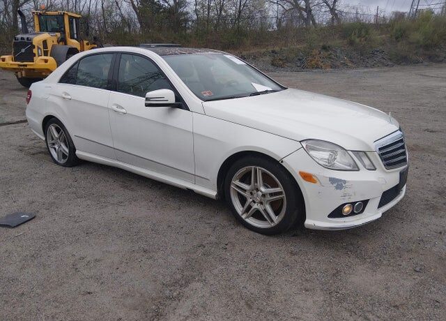 2010 MERCEDES-BENZ E-Class