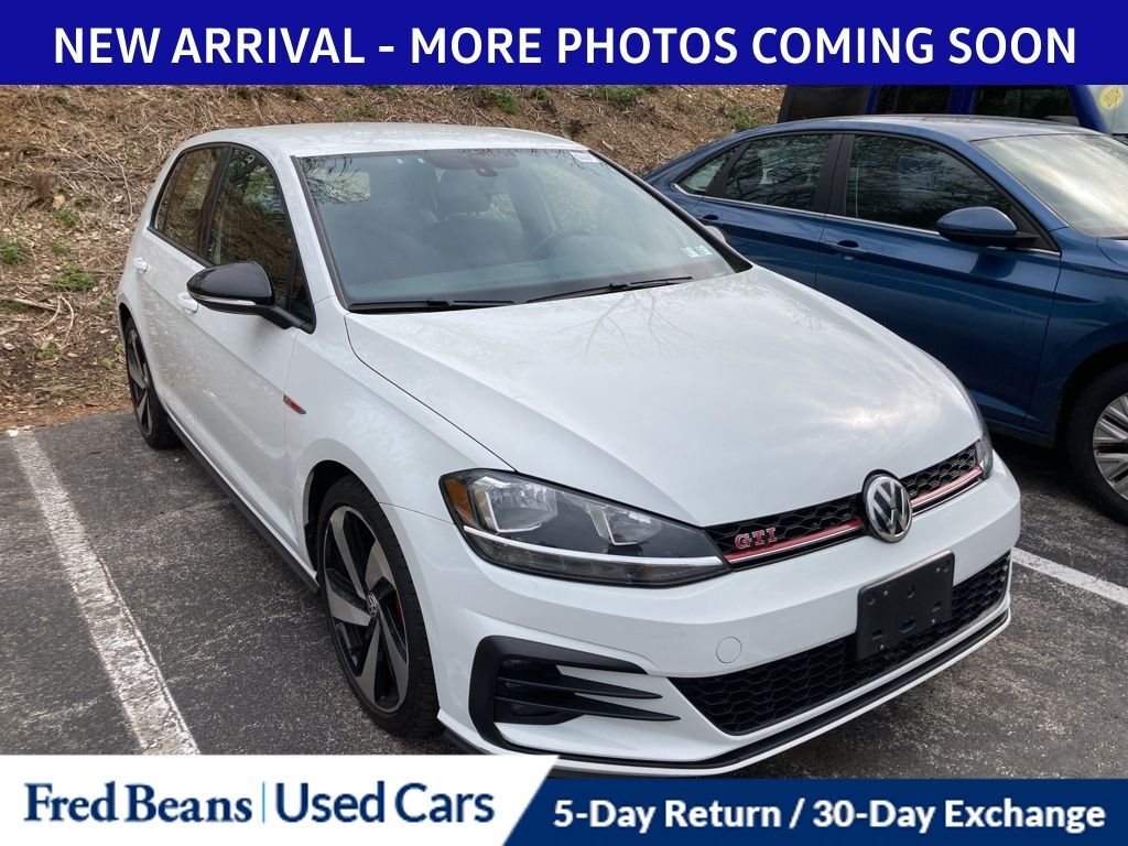 2021 VOLKSWAGEN Golf GTI