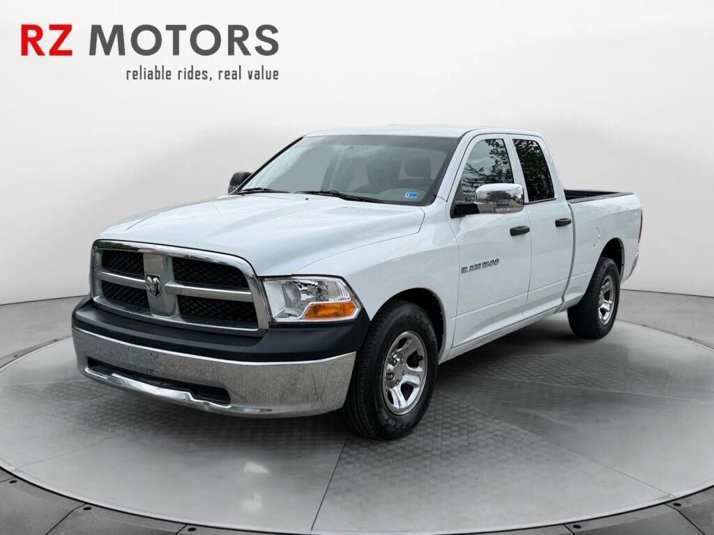 2011 DODGE Ram
