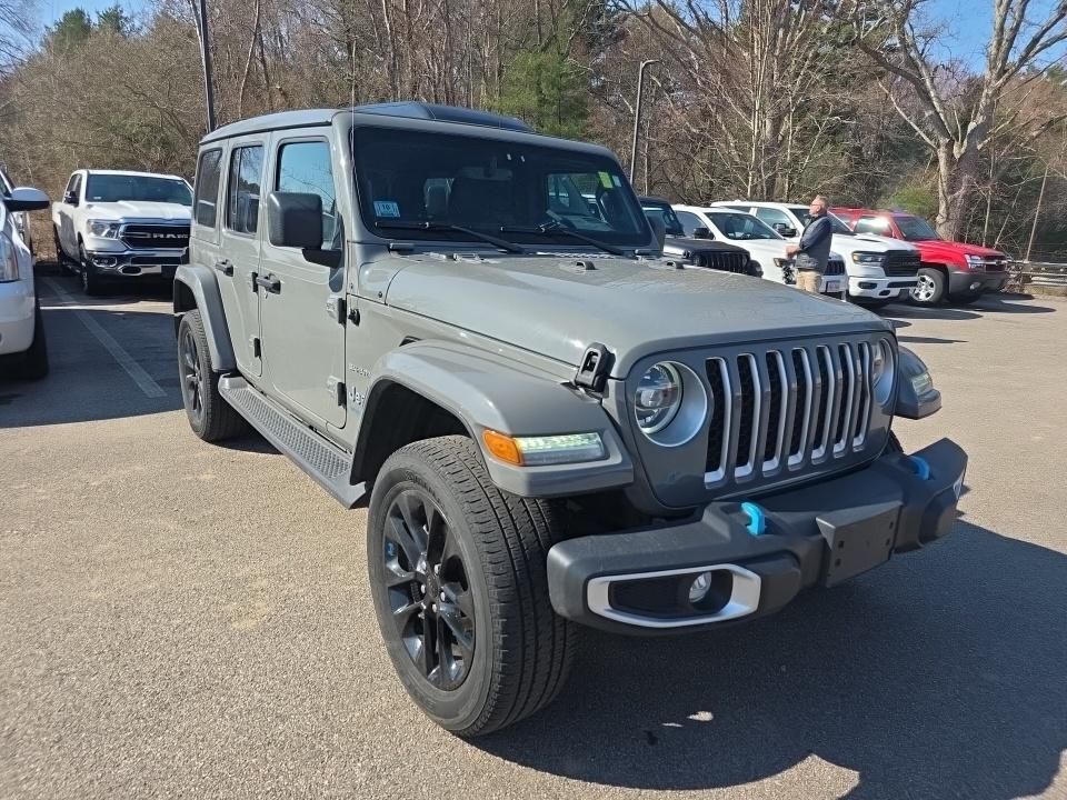 2022 JEEP Wrangler