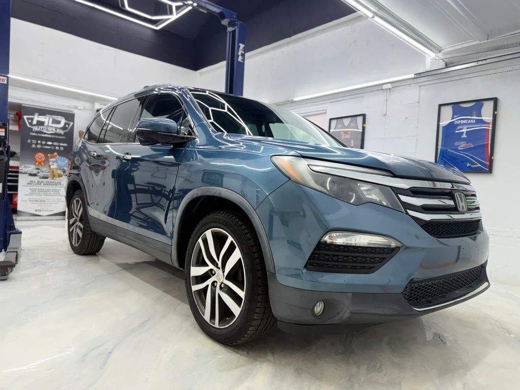 2016 HONDA Pilot