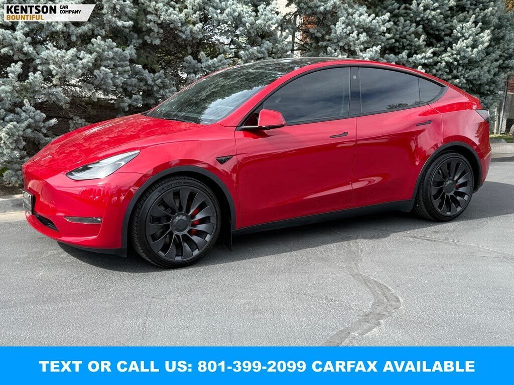 2023 TESLA Model Y