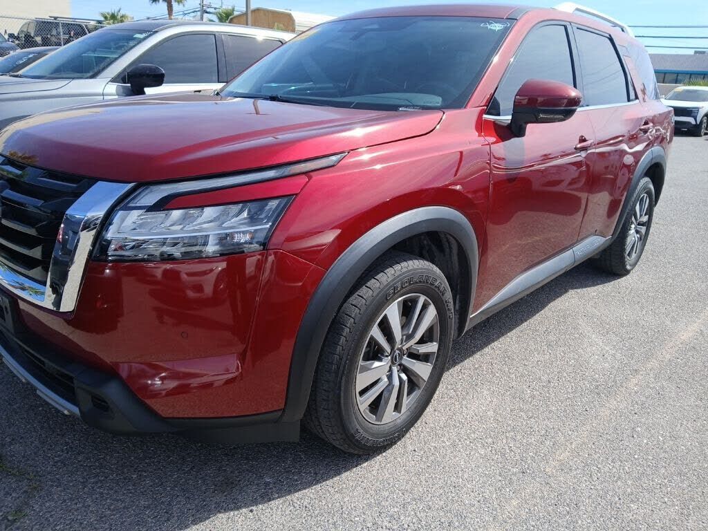 2023 NISSAN Pathfinder