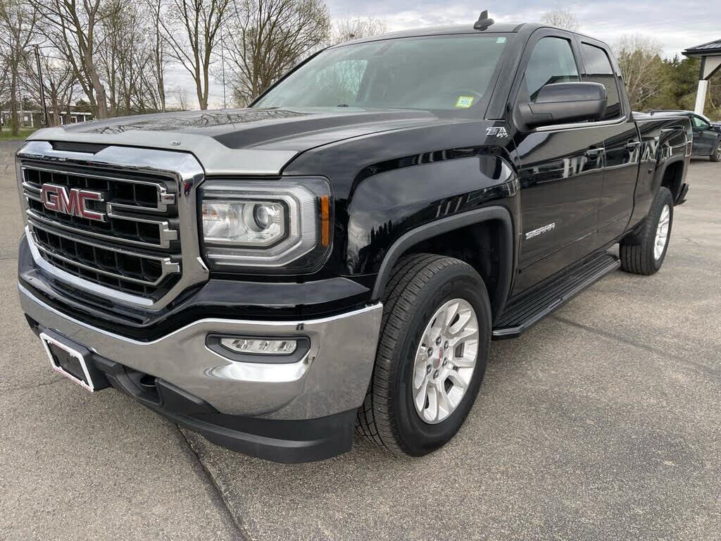 2017 GMC Sierra