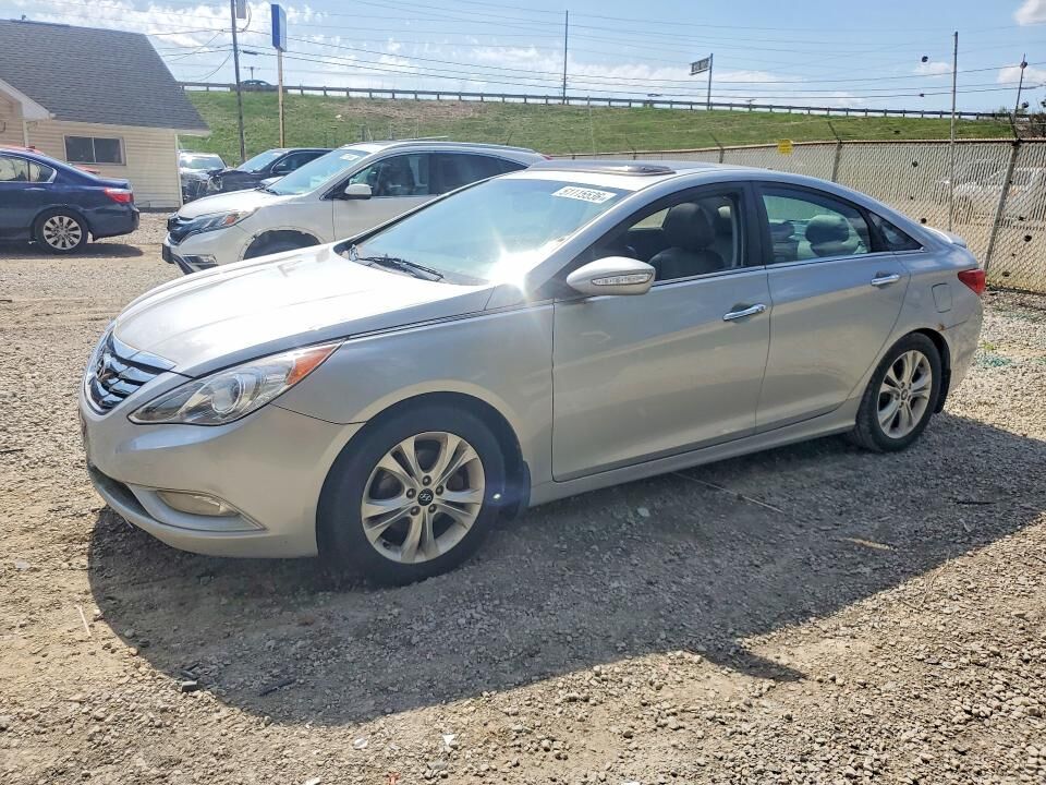 2011 HYUNDAI Sonata