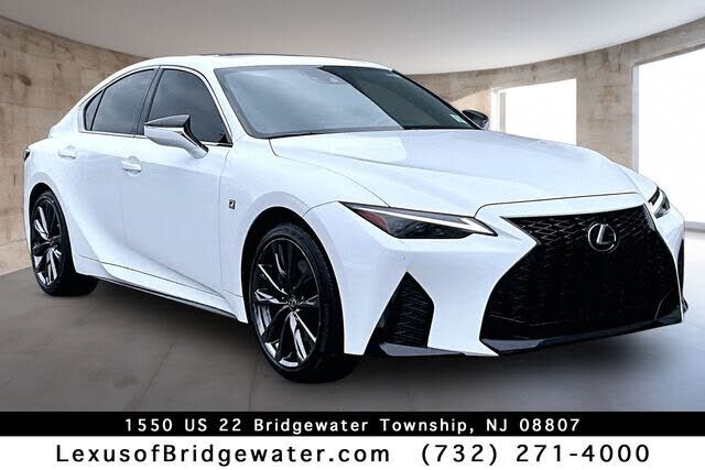 2023 LEXUS IS