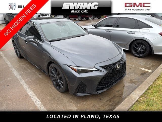 2021 LEXUS IS