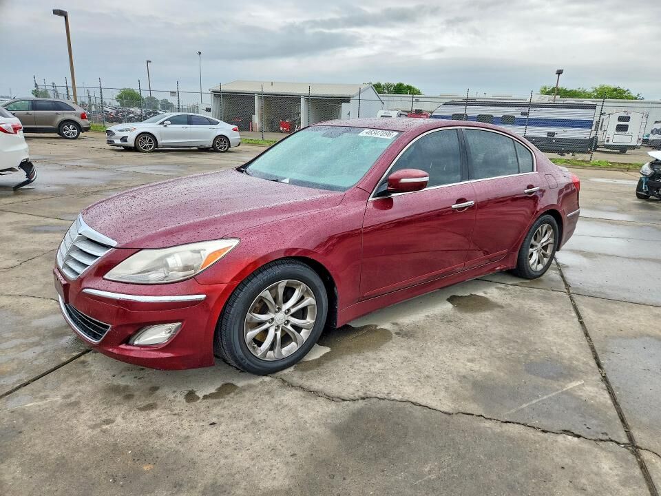 2013 HYUNDAI Genesis