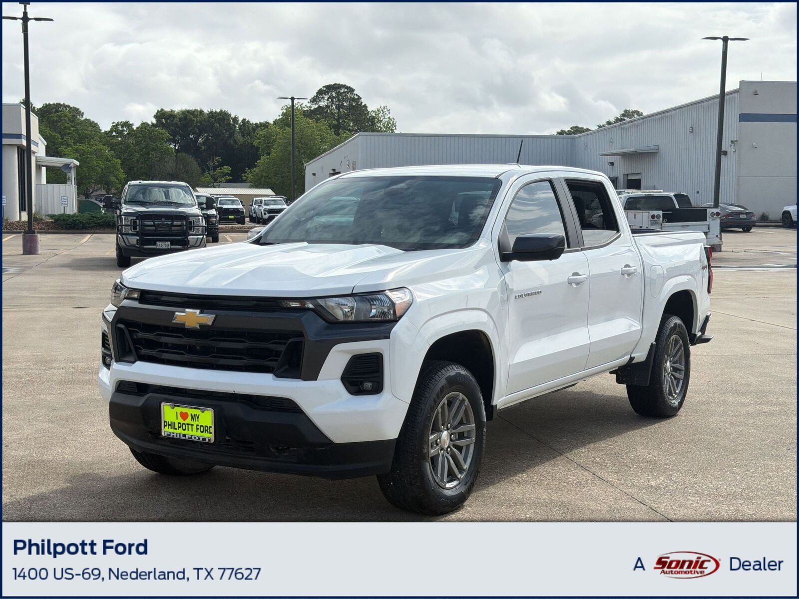 2024 CHEVROLET Colorado