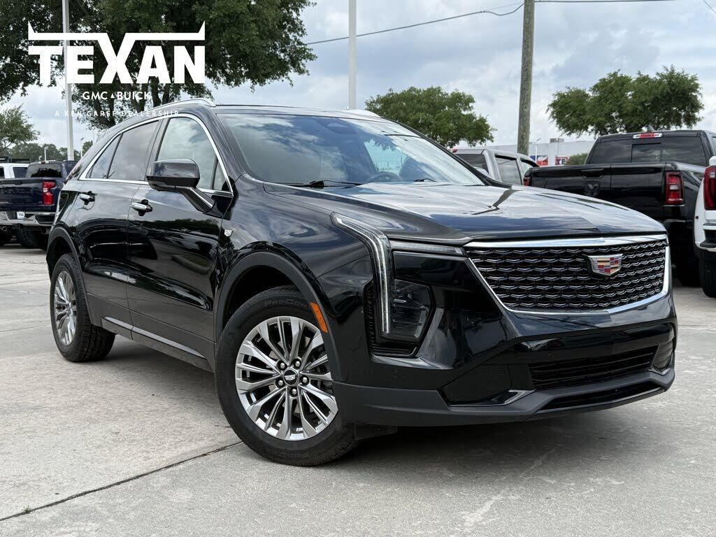 2025 CADILLAC XT4