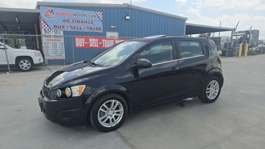 2015 CHEVROLET Sonic