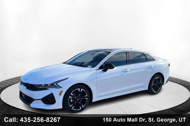 2022 KIA K5