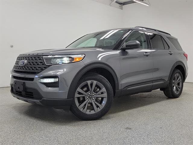 2021 FORD Explorer