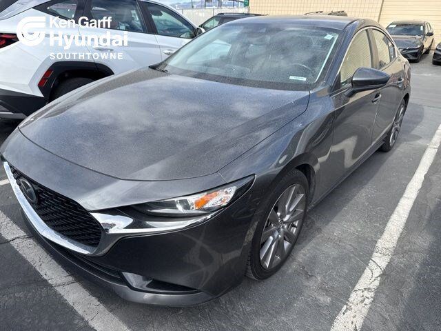 2019 MAZDA Mazda3