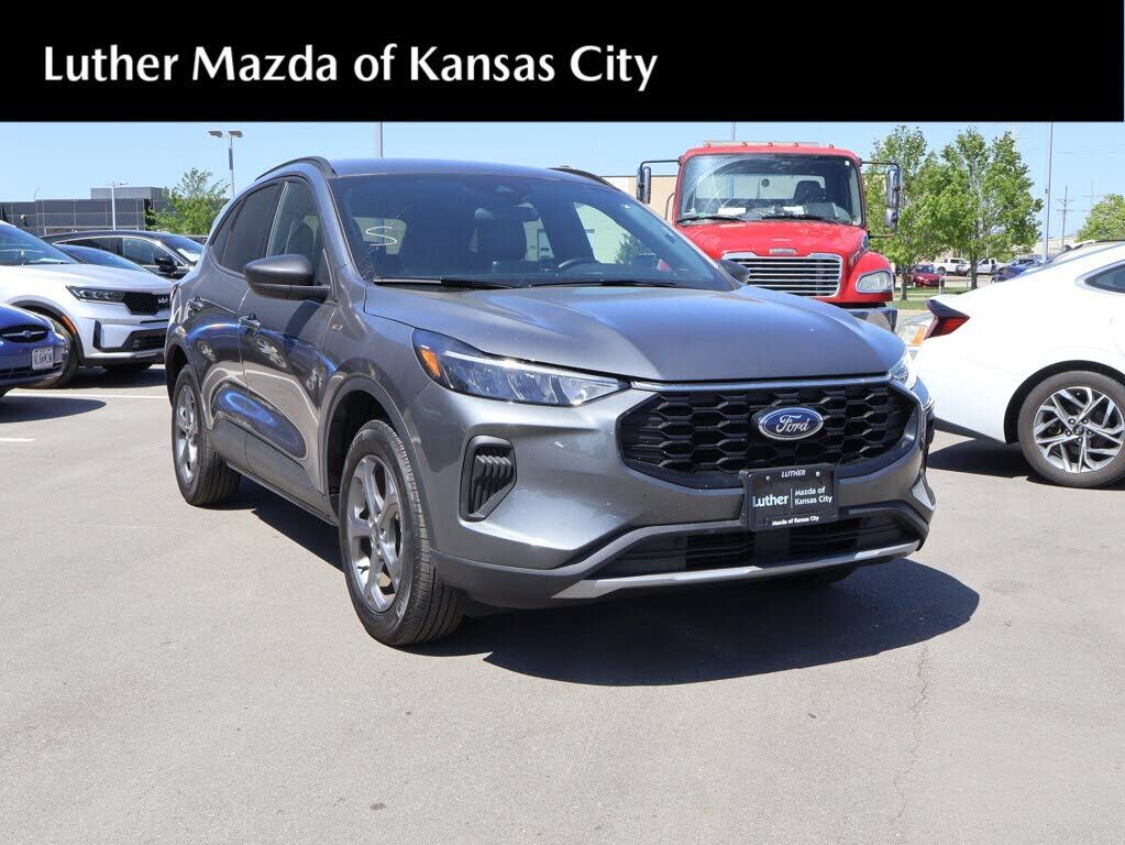 2025 FORD Escape