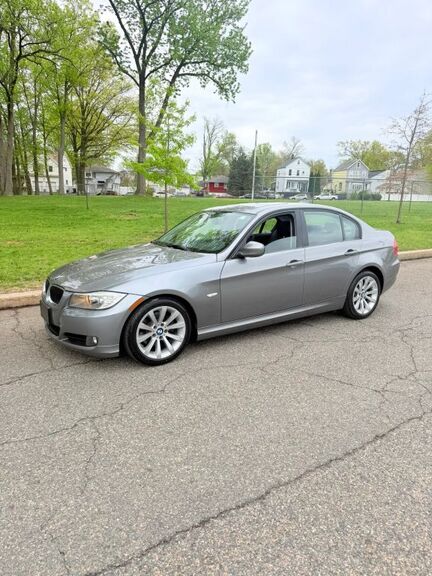 2011 BMW 3 Series