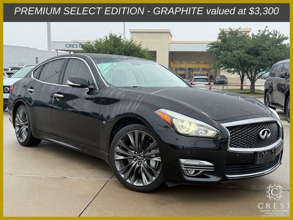 2016 INFINITI Q70