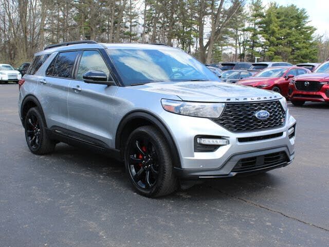 2023 FORD Explorer