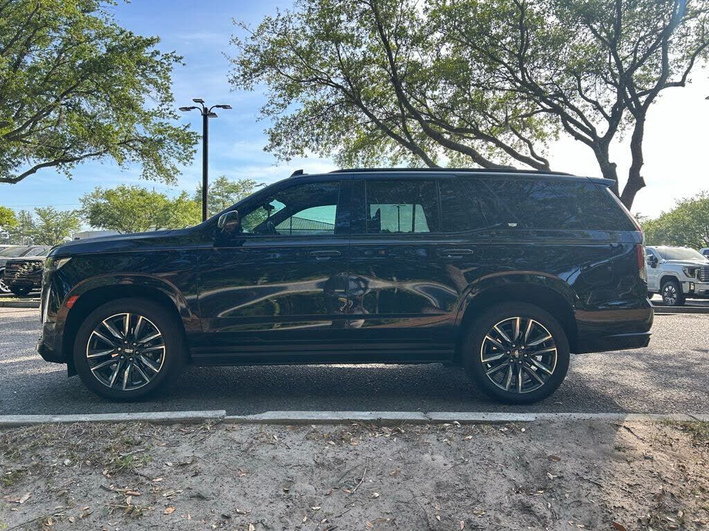 2023 CADILLAC Escalade