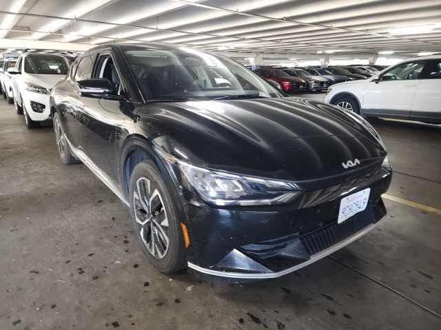 2022 KIA EV6