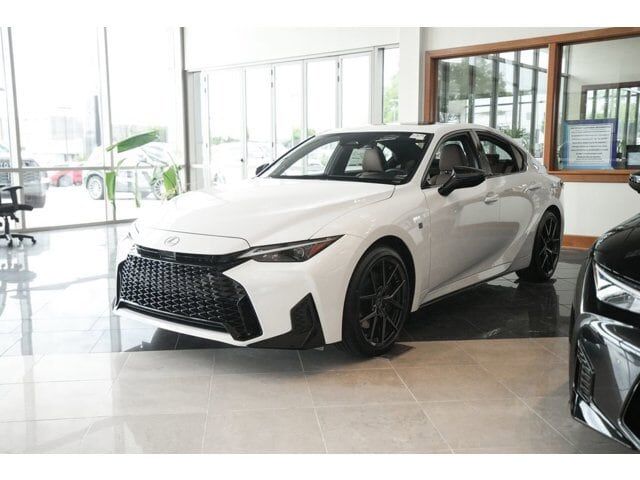 2026 LEXUS IS