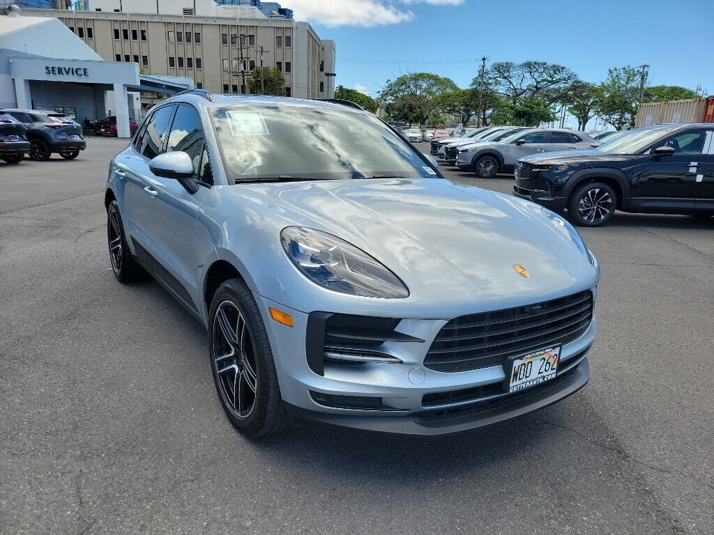 2021 PORSCHE Macan