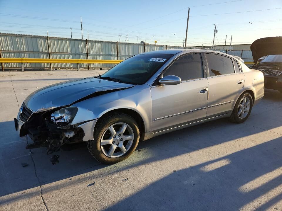 2005 NISSAN Altima