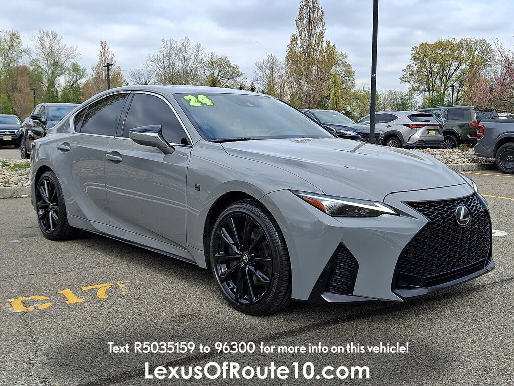 2024 LEXUS IS