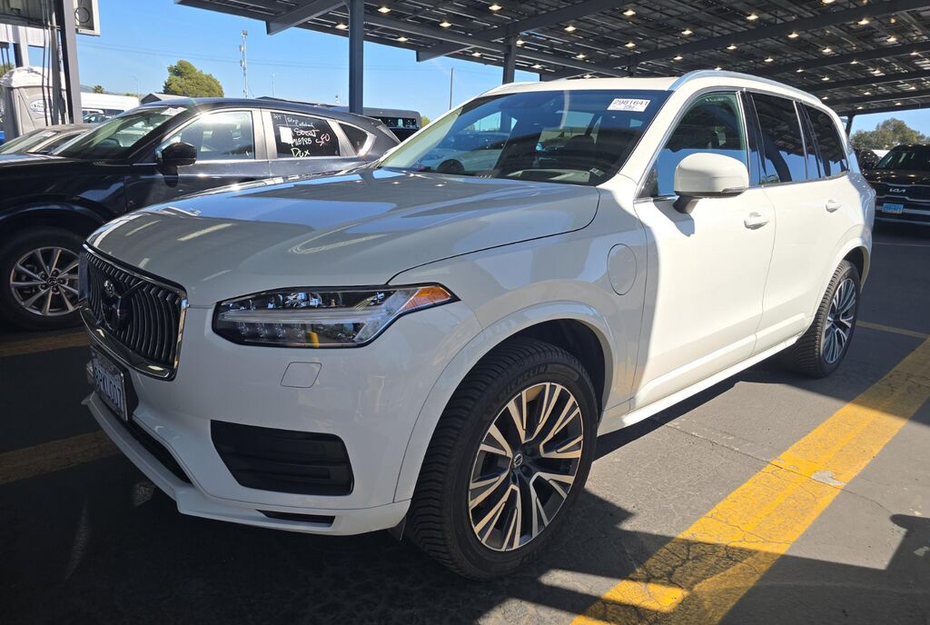 2020 VOLVO XC90