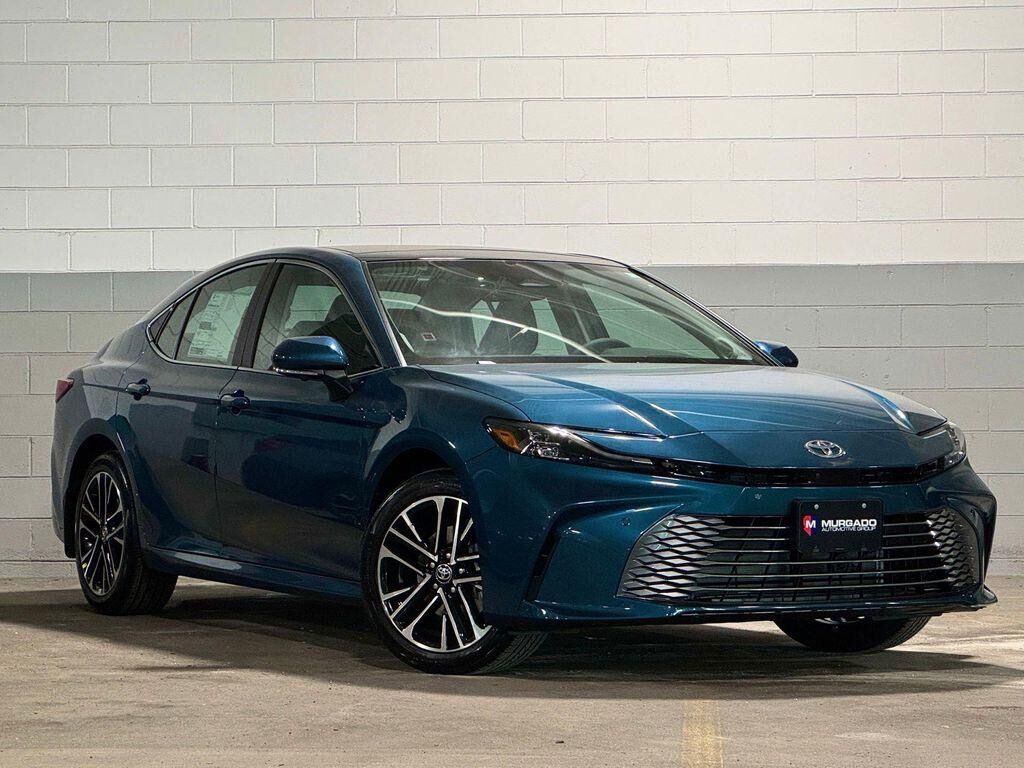 2026 TOYOTA Camry