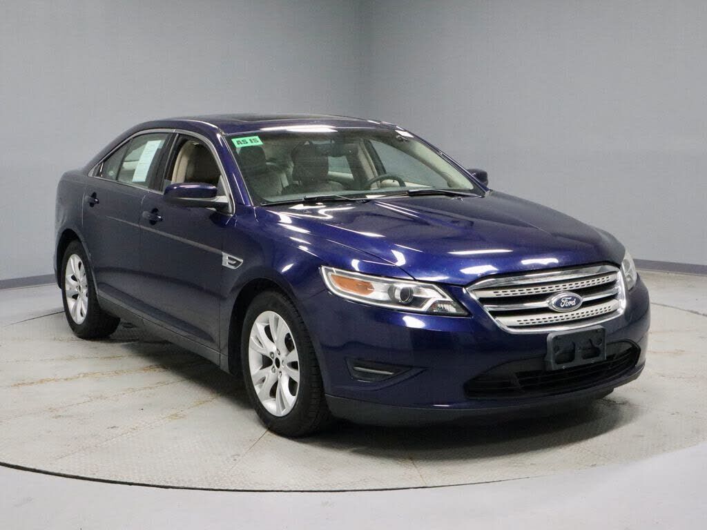 2011 FORD Taurus