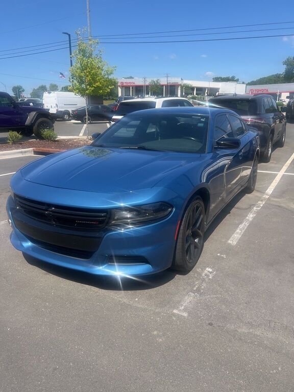 2021 DODGE Charger