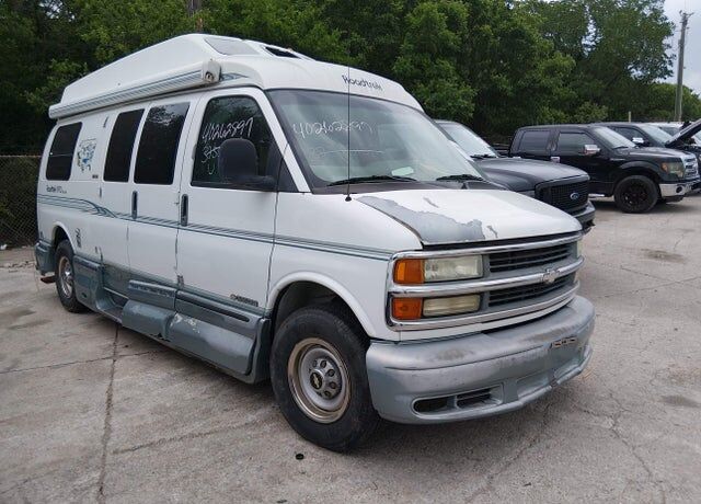 2002 CHEVROLET Express