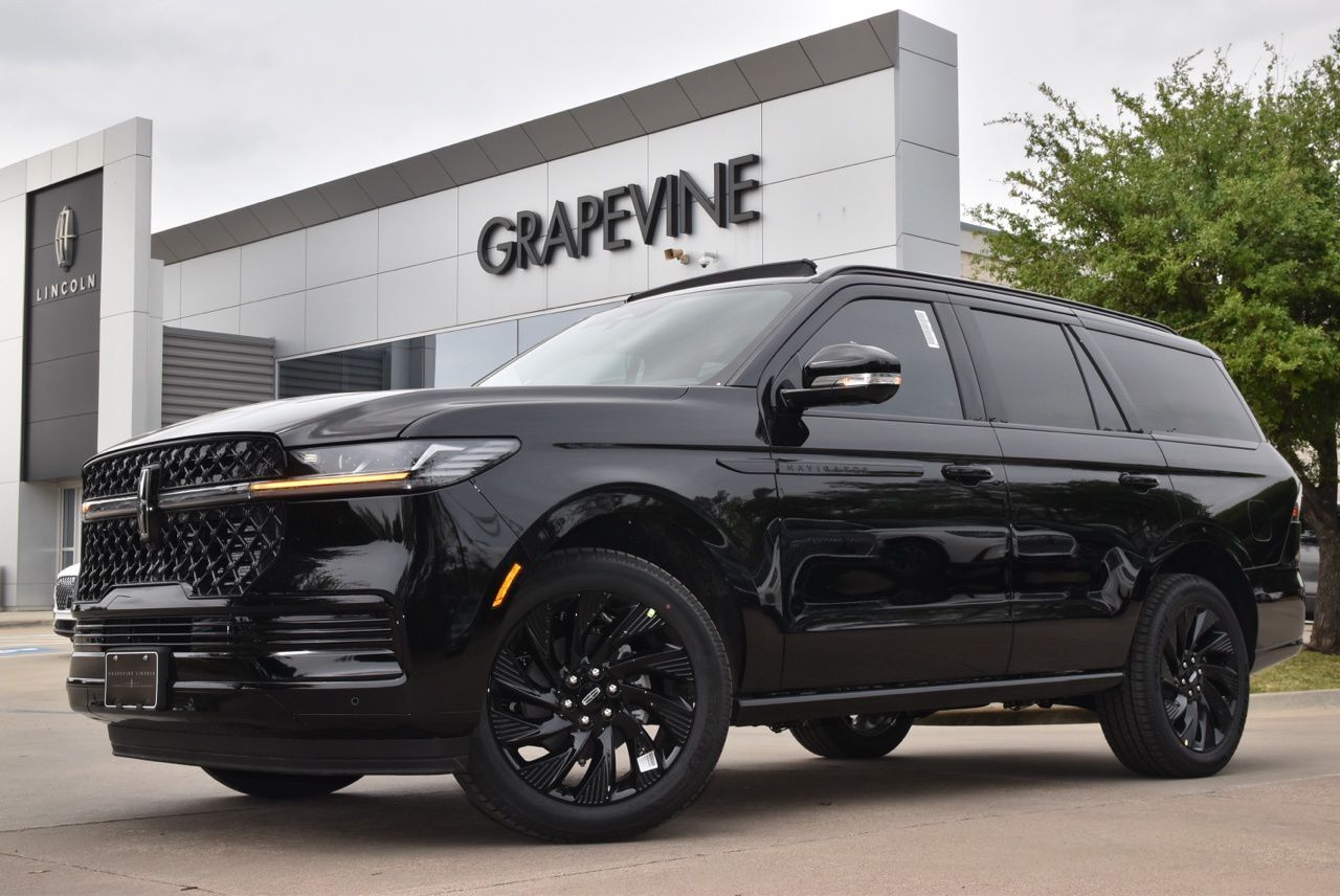 2026 LINCOLN Navigator