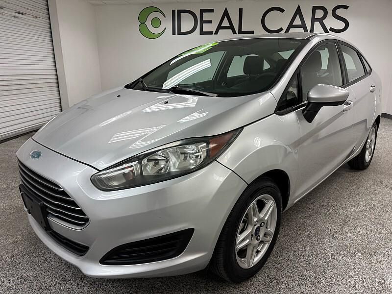 2017 FORD Fiesta