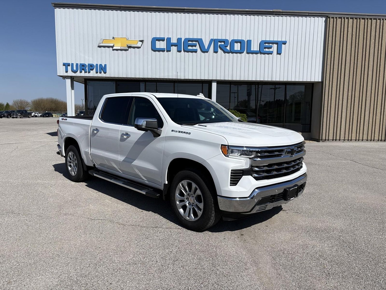 2026 CHEVROLET Silverado