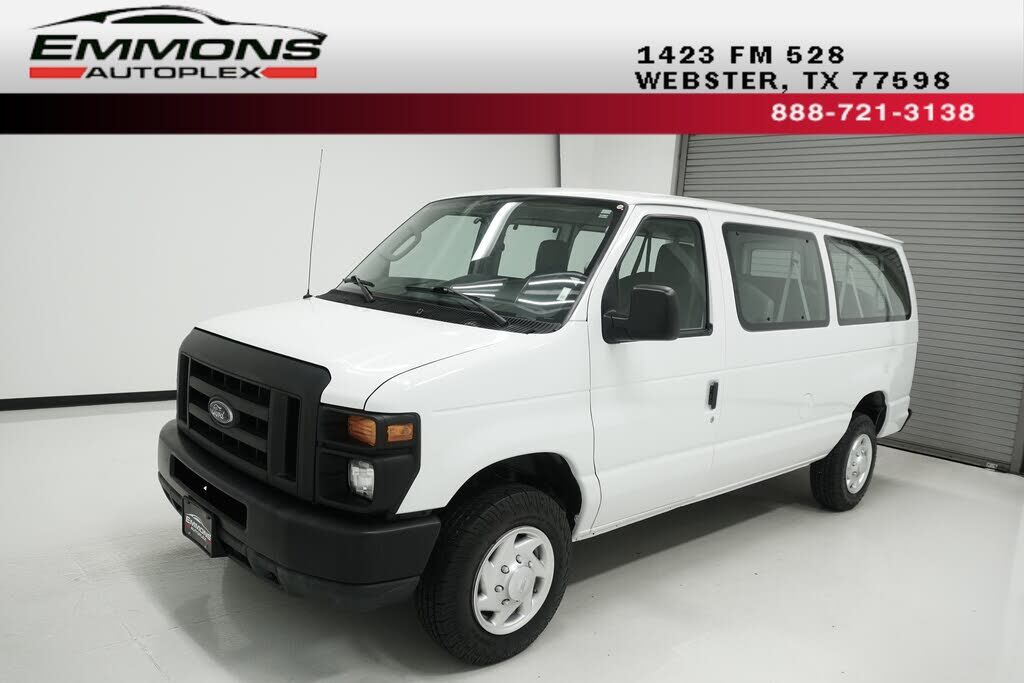 2011 FORD E-350