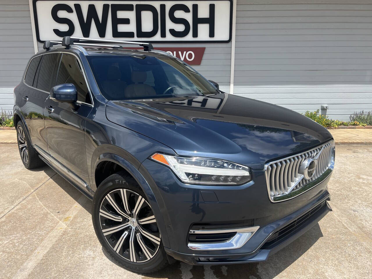 2020 VOLVO XC90