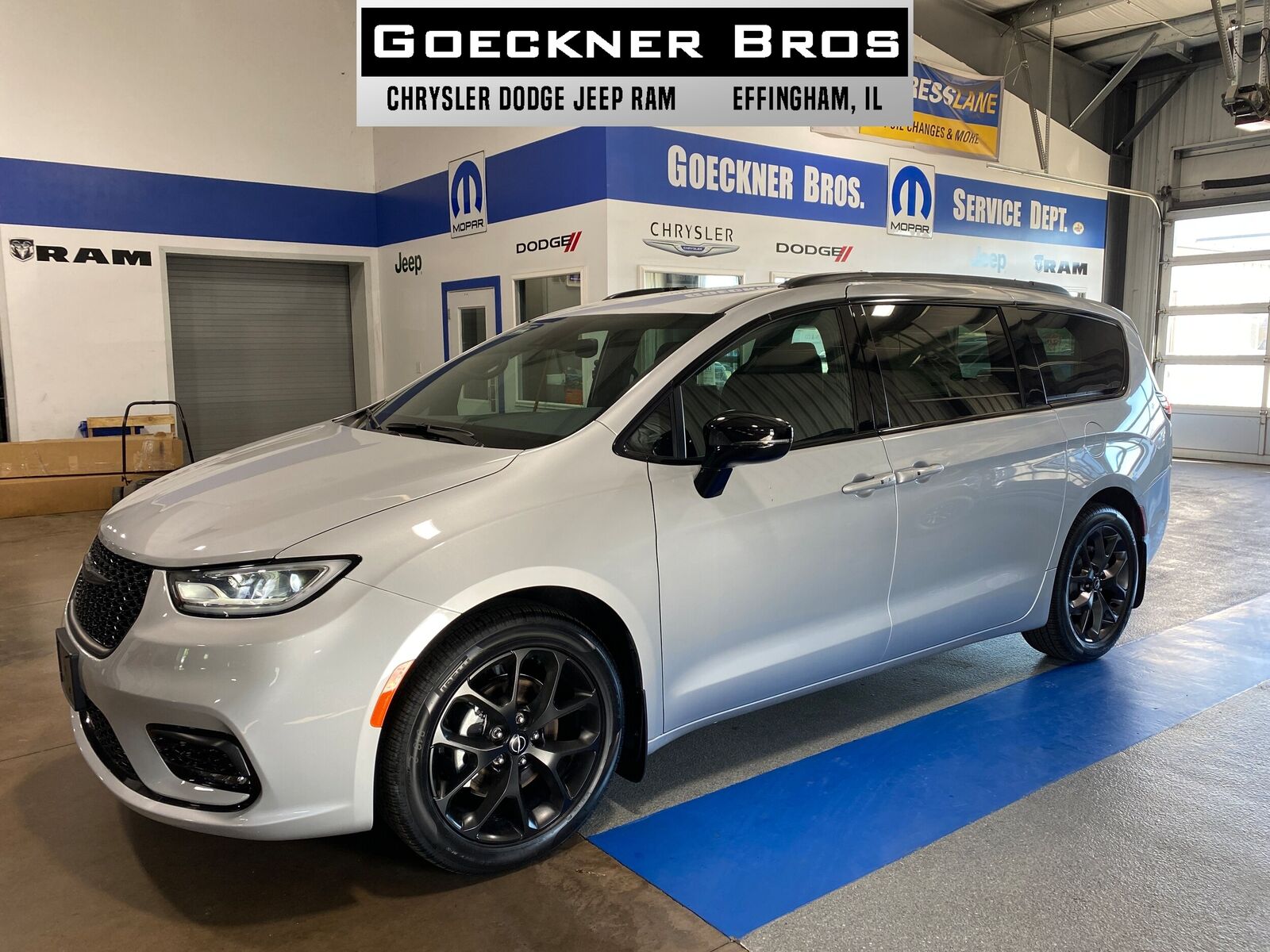 2026 CHRYSLER Pacifica