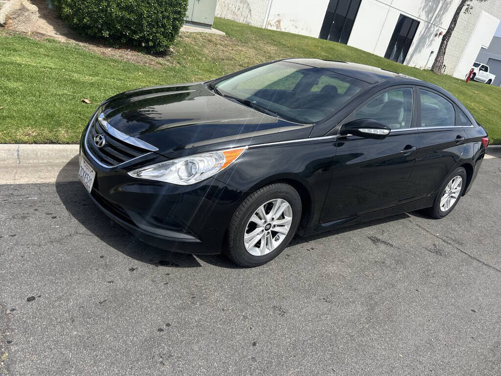 2014 HYUNDAI Sonata