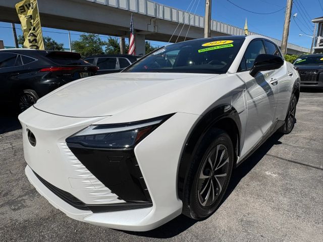 2024 LEXUS RZ