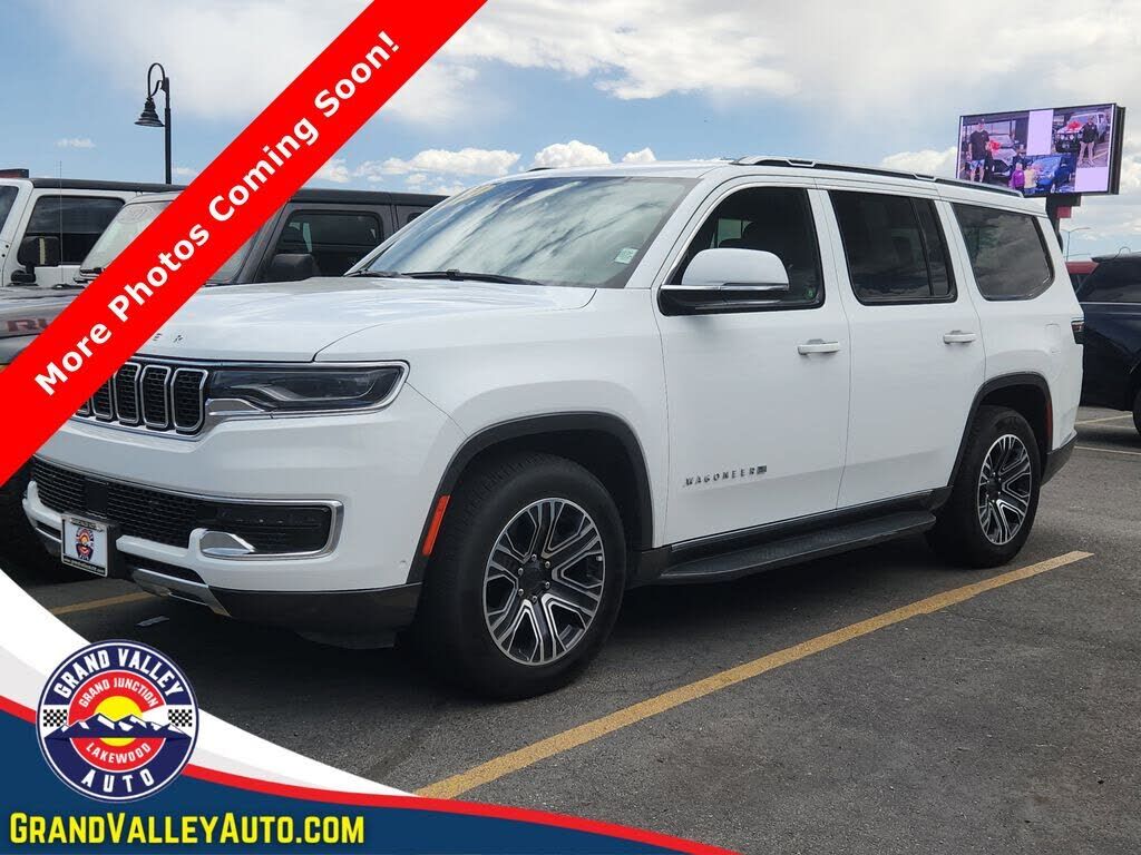 2022 JEEP Wagoneer