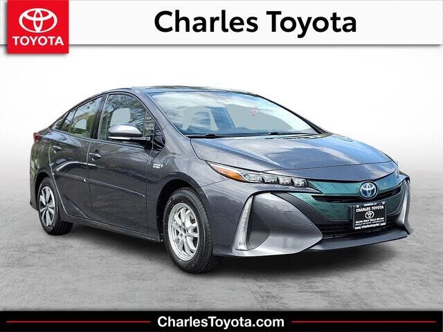 2017 TOYOTA Prius