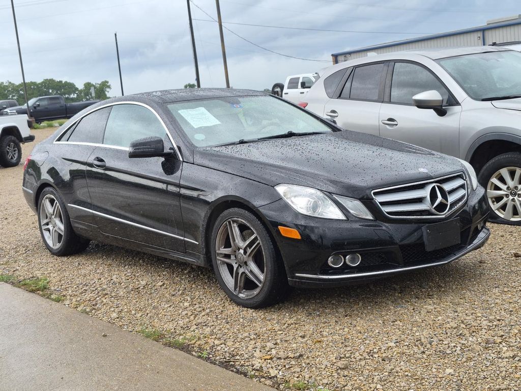 2011 MERCEDES-BENZ E-Class