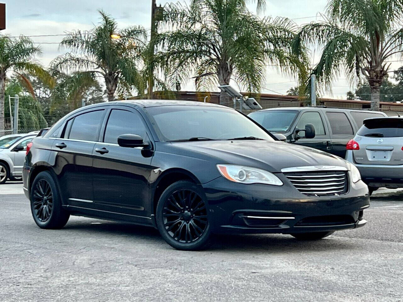 2013 CHRYSLER 200