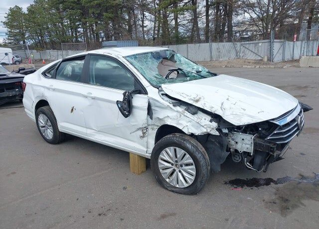 2019 VOLKSWAGEN Jetta