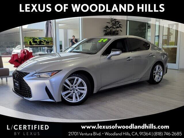 2024 LEXUS IS