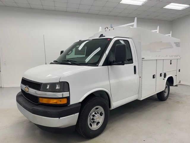2026 CHEVROLET Express